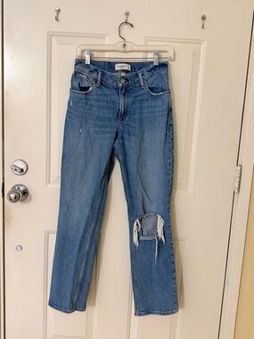 Abercrombie & Fitch The 90’s Straight Low Rise Curve Love Jeans Size 26-28